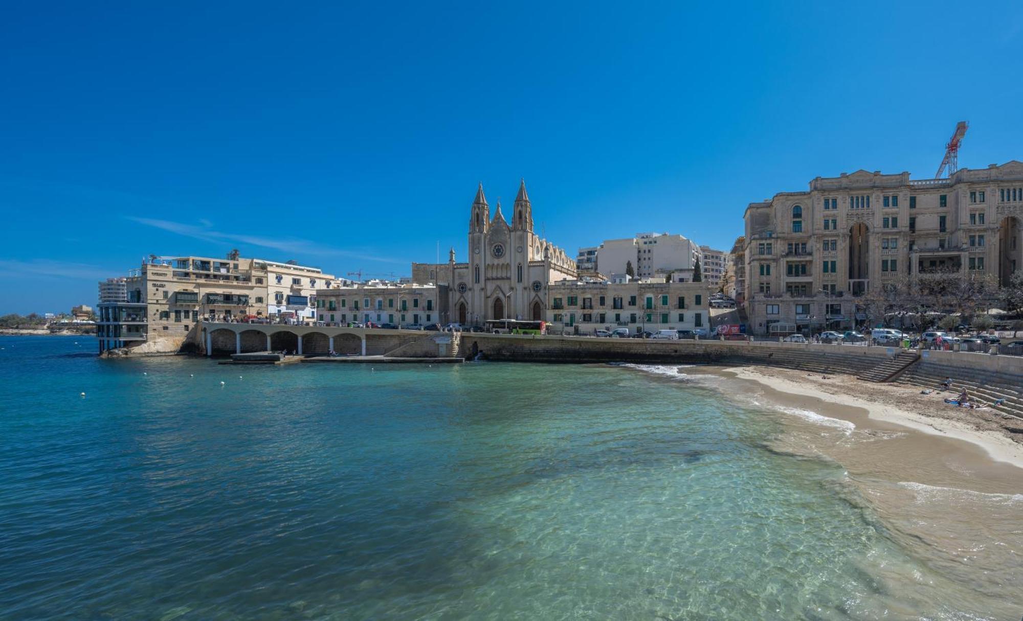 Spacious 3 Bedroom Apartment In The Heart Of St Julians San Julián Exterior foto